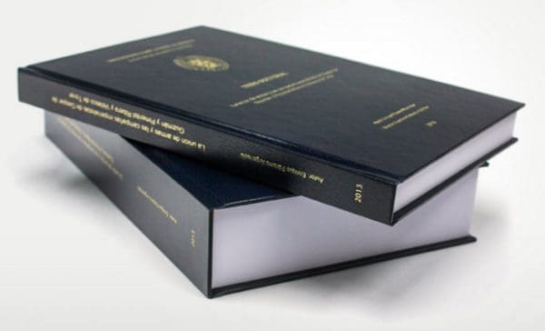 Dos libros de tesis doctoral